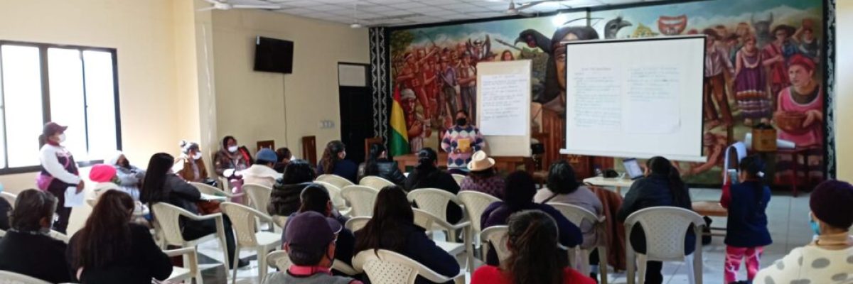 La PBFCC socializa entre mujeres indígenas de Yacuiba el proyecto de Ley Marco de Cambio Climático